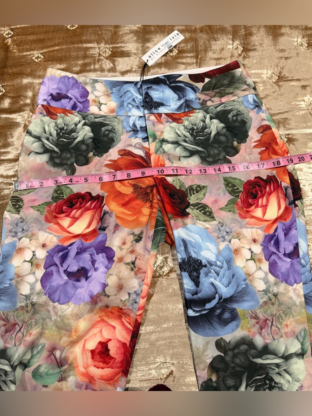 Alice + Olivia Olivia Floral Bootcut Crepe Pants - Picture 10 of 11